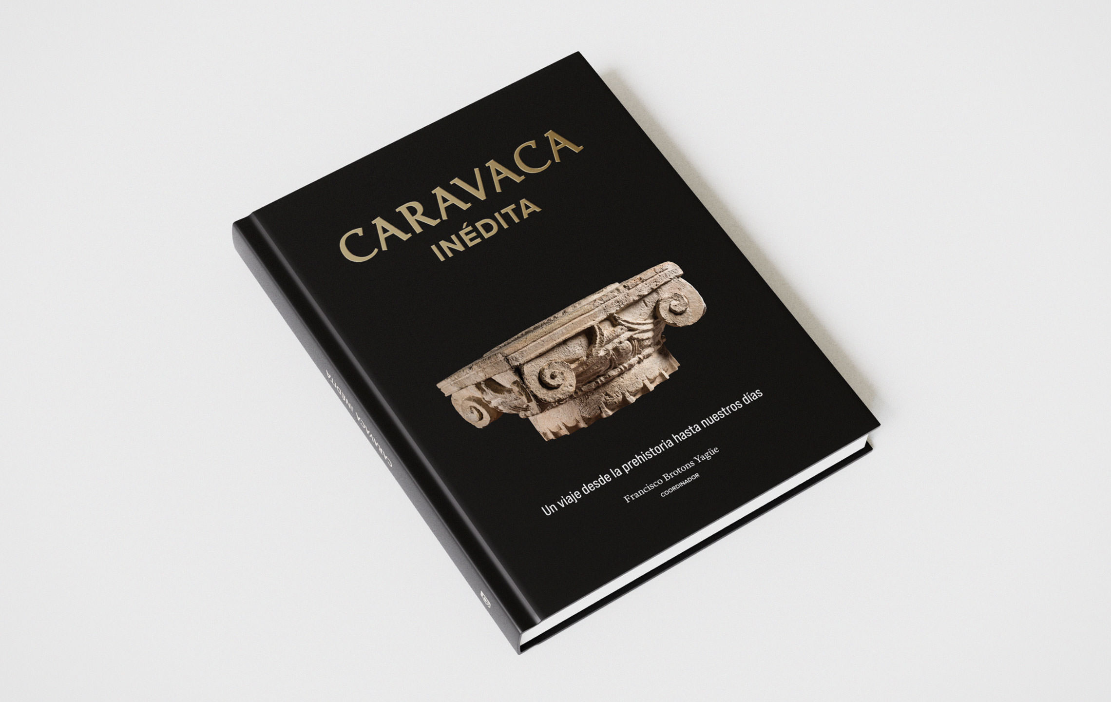 Diseño gráfico y maqueta para el libro ‘Caravaca Inédita’