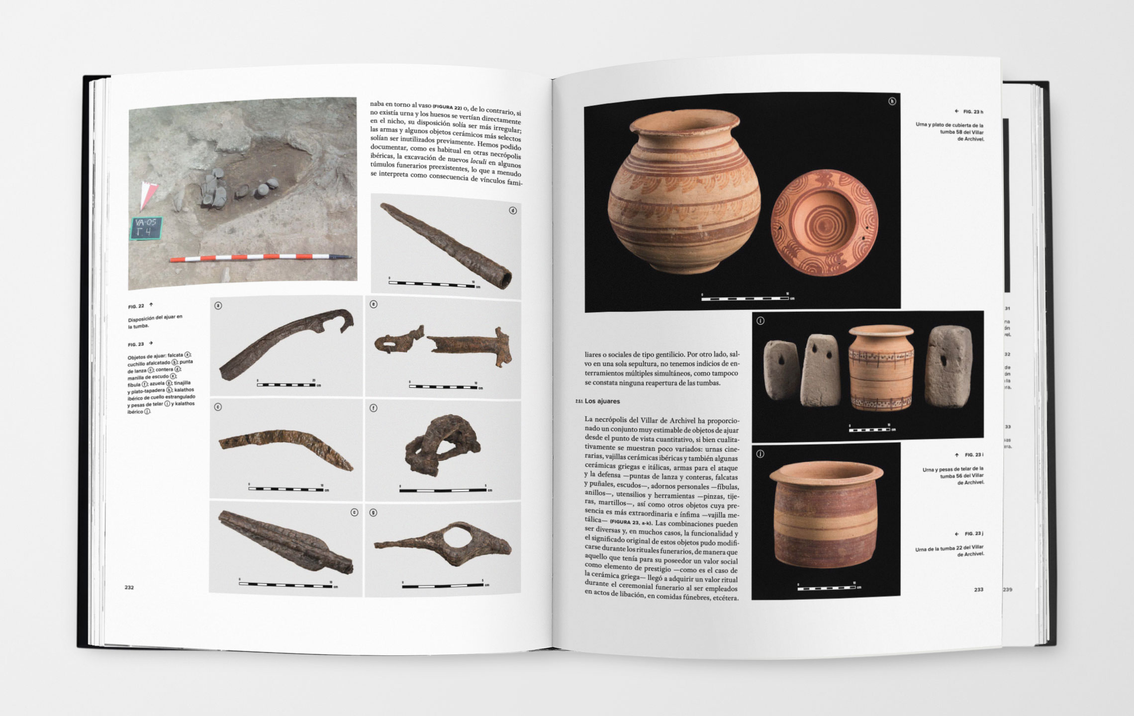 Interior libro arqueología a tres columnas
